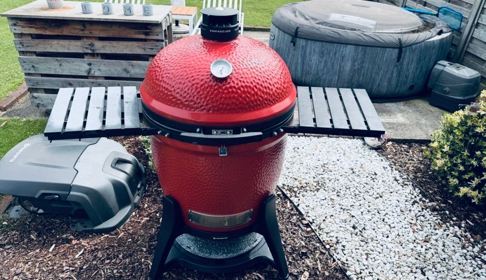 Kamado Big Joe III Zeer goede staat! + Factuur, Tuin en Terras, Houtskoolbarbecues, Ophalen, Zo goed als nieuw, Met accessoires
