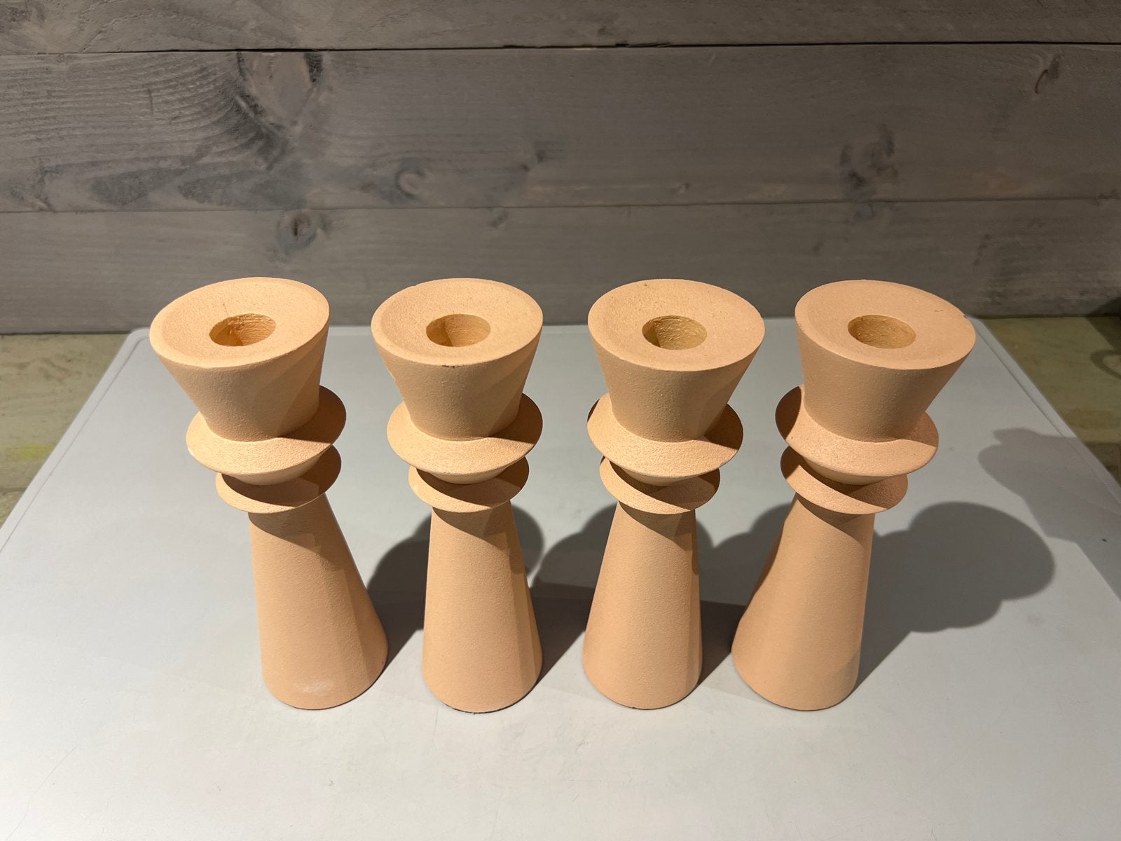 Set van 4 terracotta kandelaars, N, Nieuw, Ophalen of Verzenden, N