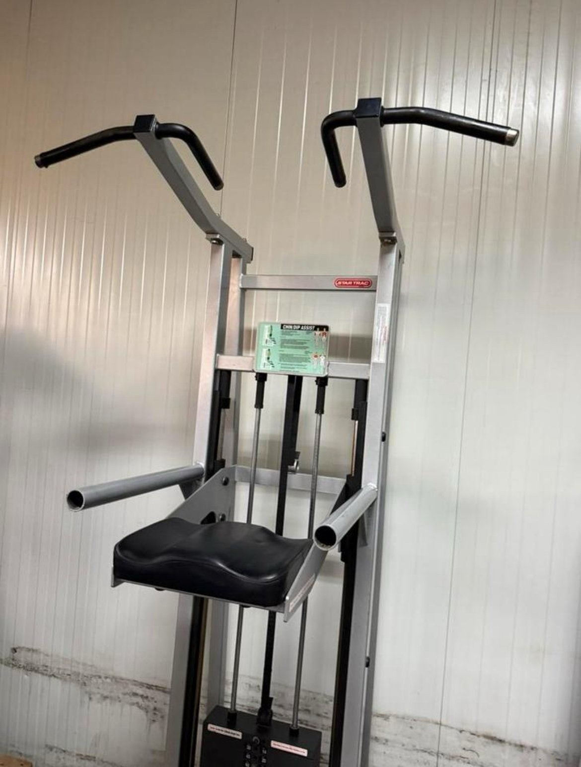 Star Trac Chin dip assist / Dips / pull up machine, Sport en Fitness, Ophalen, Benen, Gebruikt, -