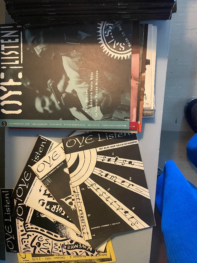 Salsamuziek Magazine ¡OYE LISTEN! 10 jaargangen compleet, Ophalen, Gebruikt
