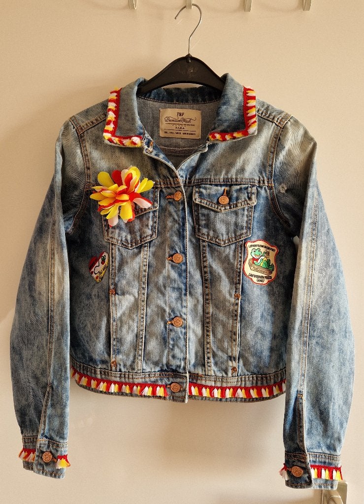 Oeteldonk Carnaval gepimpt spijkerjasje van Zara, Kleding | Dames, Carnavalskleding en Feestkleding, Carnaval, Zara, Ophalen of Verzenden