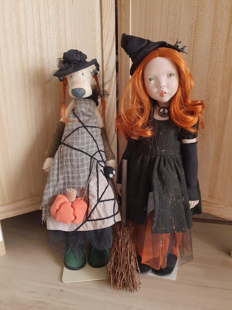 Zwergnase Halloween poppen Winnie heks en beer, Verzamelen, Poppen, Ophalen of Verzenden, Zo goed als nieuw, Pop