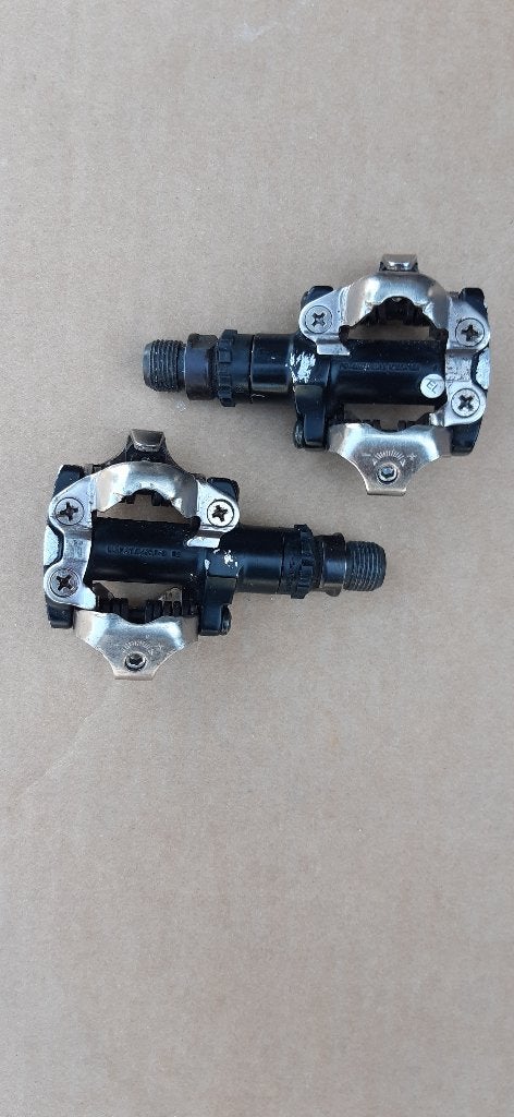 Shimano PD-M520 pedalen, Fietsen en Brommers, Crankstel of Pedalen, Gebruikt, Staal, Ophalen of Verzenden