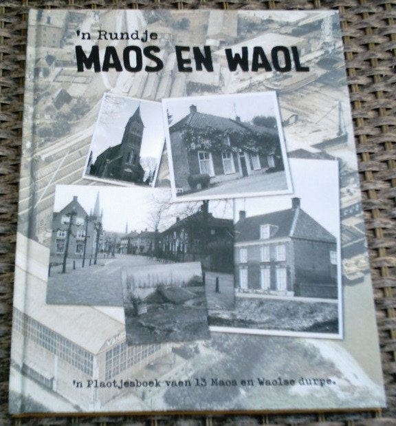 Compleet plakplaatjesalbum van Maas en Waal. Jumbo., Boeken, Ophalen of Verzenden, Zo goed als nieuw