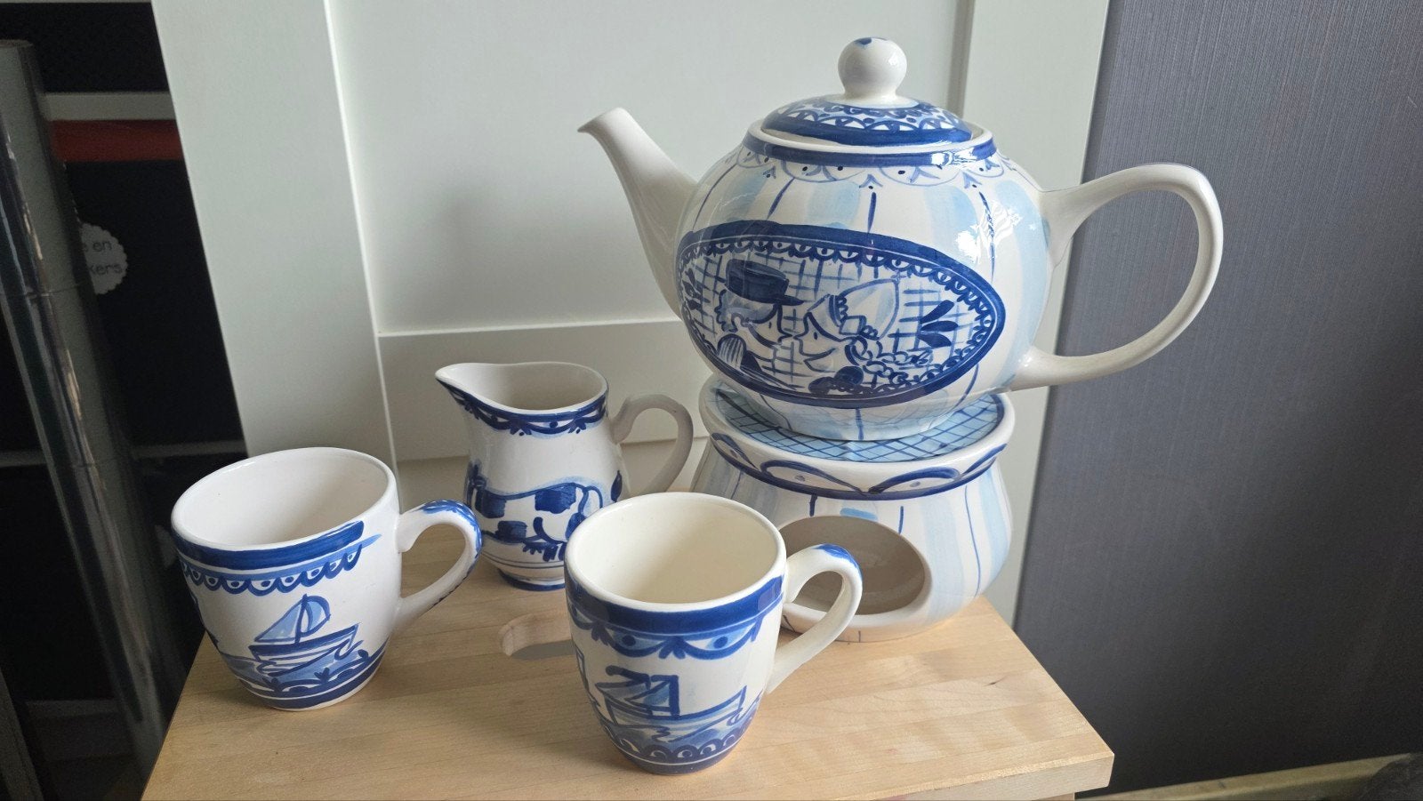 Blond Amsterdam Delfts Blond theepot, theewarmer en mokken, Huis en Inrichting, Keramiek, Ophalen of Verzenden, Zo goed als nieuw