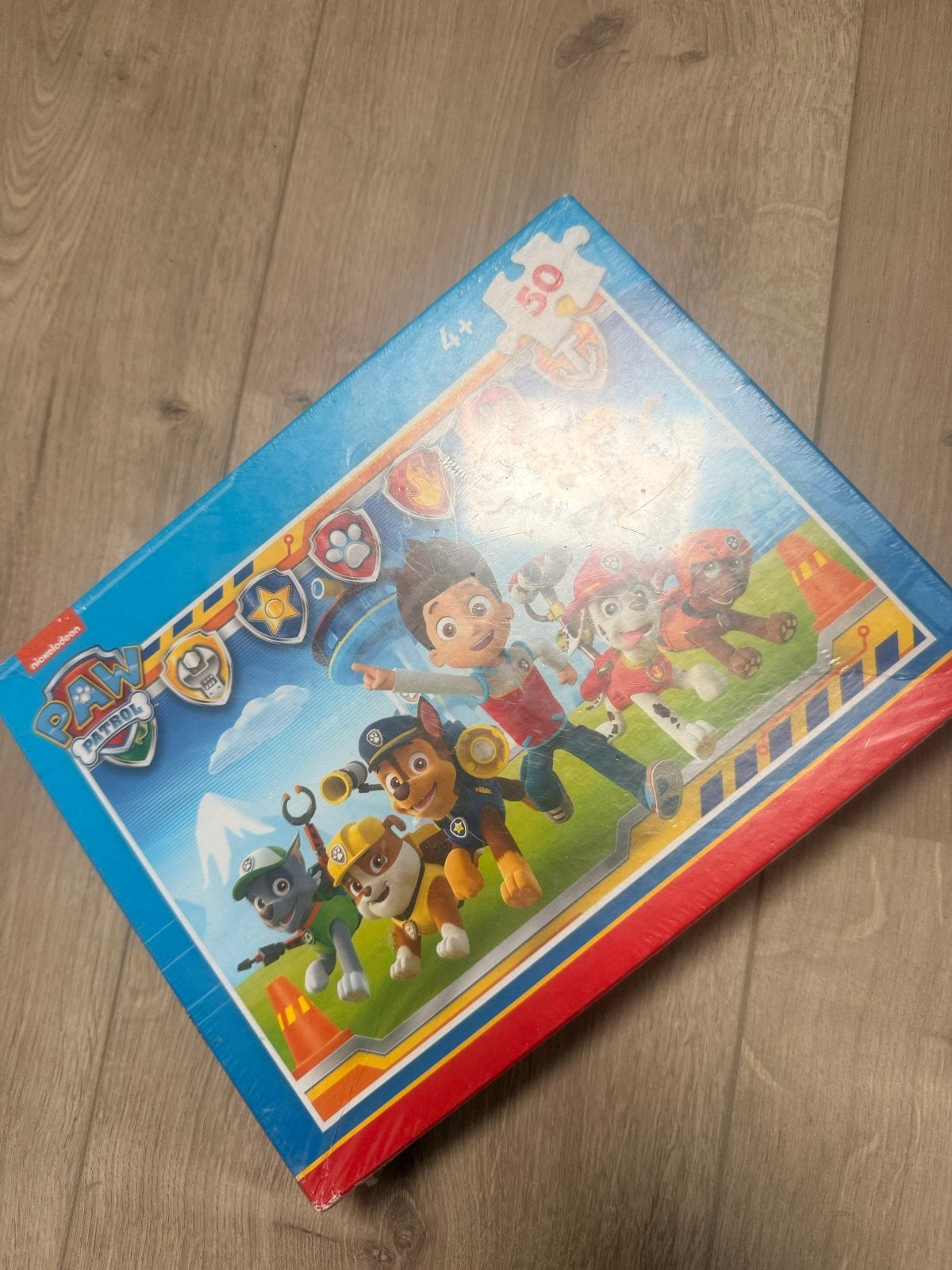 Paw Patrol puzzel - Nieuw in verpakking (doos beschadigd), Ophalen, Meer dan 50 stukjes, Nieuw, 4 tot 6 jaar