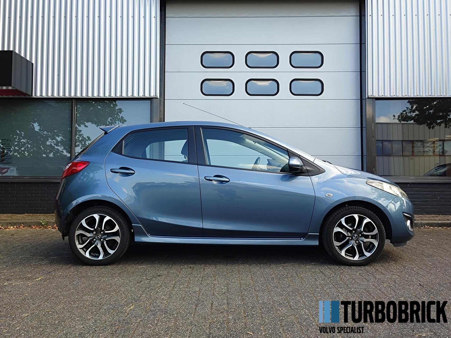 Mazda 2 1.5 GT-M | Clima | Cruise | Sportpakket | Dealeronde, Euro 5, Stof, Bedrijf, Handgeschakeld