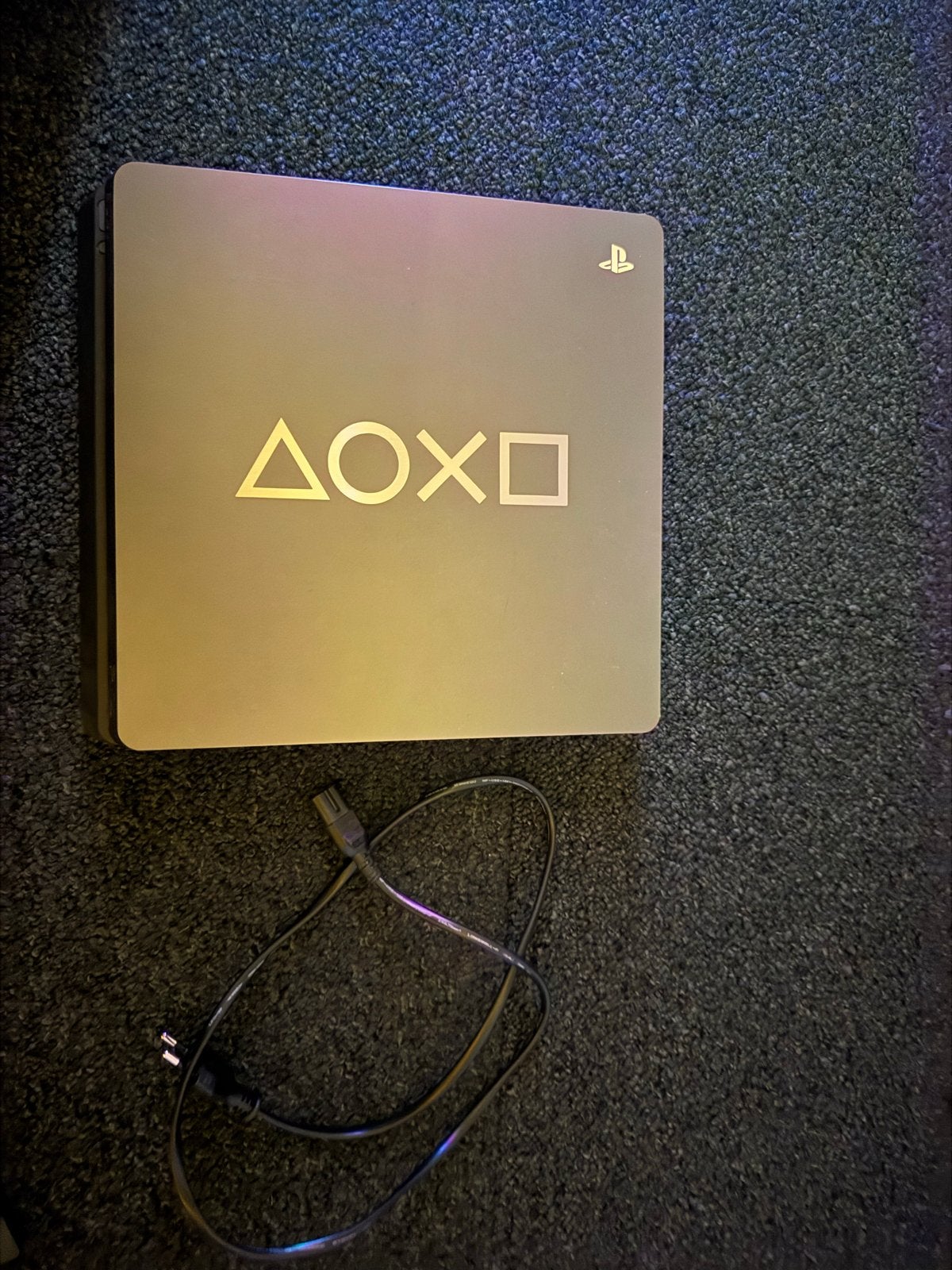 PlayStation 4 Slim Bundel met 2 controllers, camera en games, Vanaf 18 jaar, Virtual Reality, Eén computer, Zo goed als nieuw