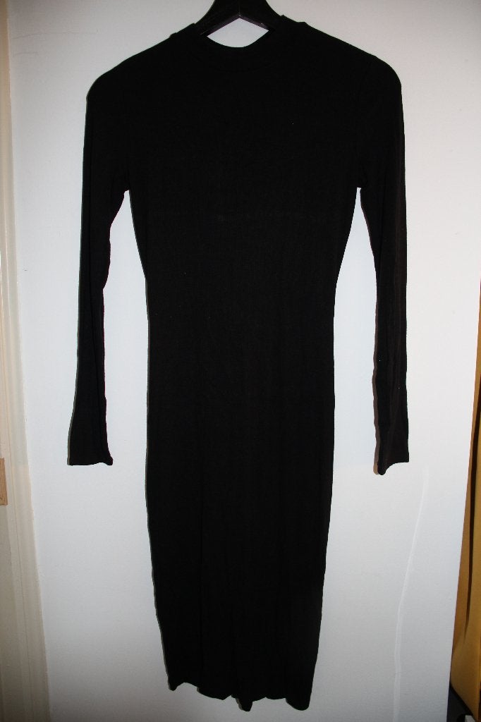 Forever21 zwart ribstof jurk met corset achter s/36, Kleding | Dames, Jurken, Zwart, Ophalen of Verzenden, Maat 36 (S), Gedragen
