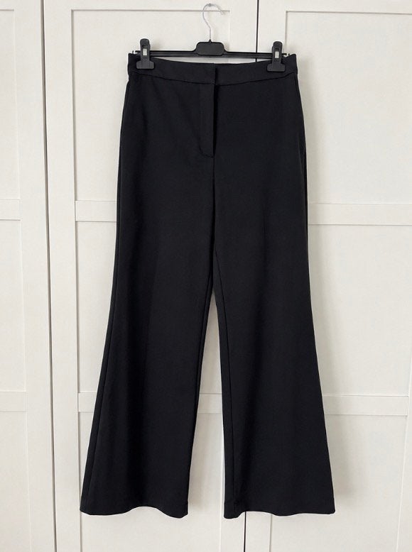 Nieuwe zwarte pantalon, Kleding | Dames, Broeken en Pantalons, Verzenden, Zwart, Maat 42/44 (L), Nieuw