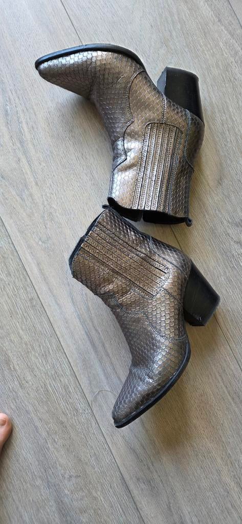 Cowboy boots, laarsen, metalic,  brass, toral 39, Ophalen of Verzenden, Zo goed als nieuw, Zwart, Hoge laarzen