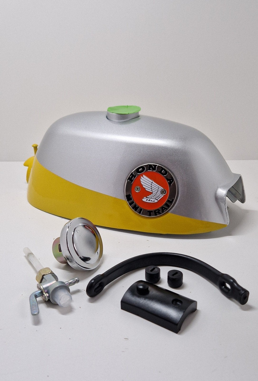 Honda Dax Monkey Minitrail Z50 nieuwe tank Z50A, Ophalen of Verzenden