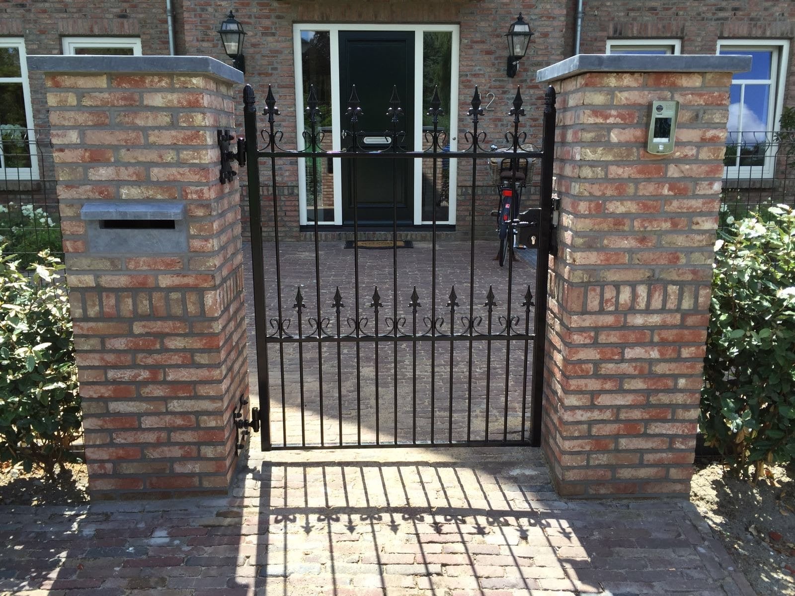 Sierhekwerk met poort - Klassiek design, Tuin en Terras, Tuinhekken en Hekwerk, Ophalen, Met poort, Gebruikt, Sierhekwerk