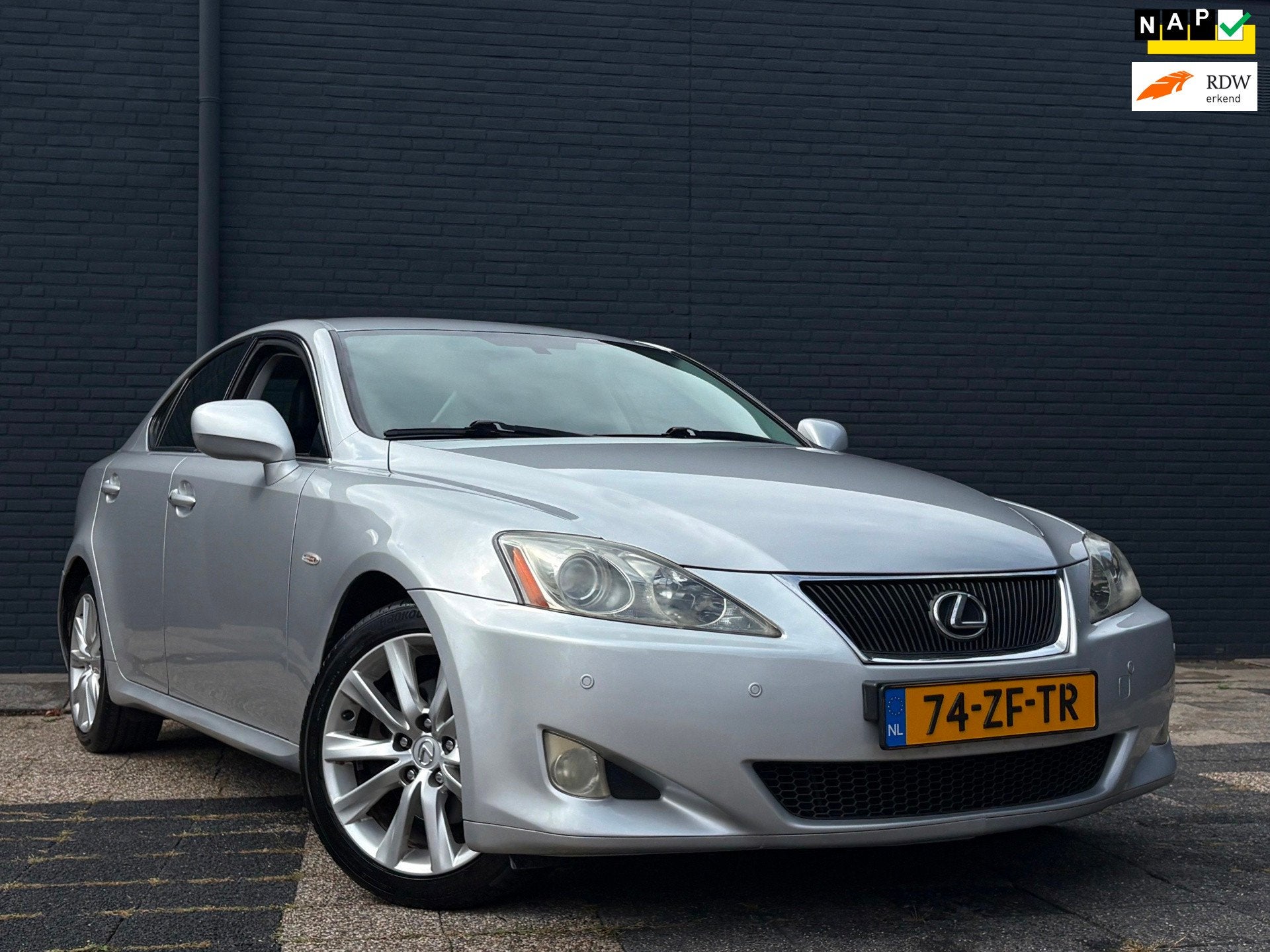 Lexus IS 250 Business Luxury | Mark Levinson | Camera | Stoe, Auto's, Achterwielaandrijving, Gebruikt, 1535 kg, Bedrijf