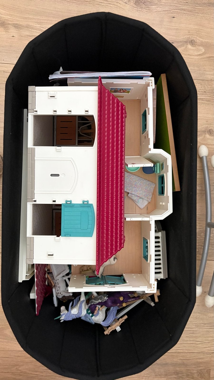 Schleich paardenstal en huis met accessoires, Ophalen, Gebruikt, Meisje