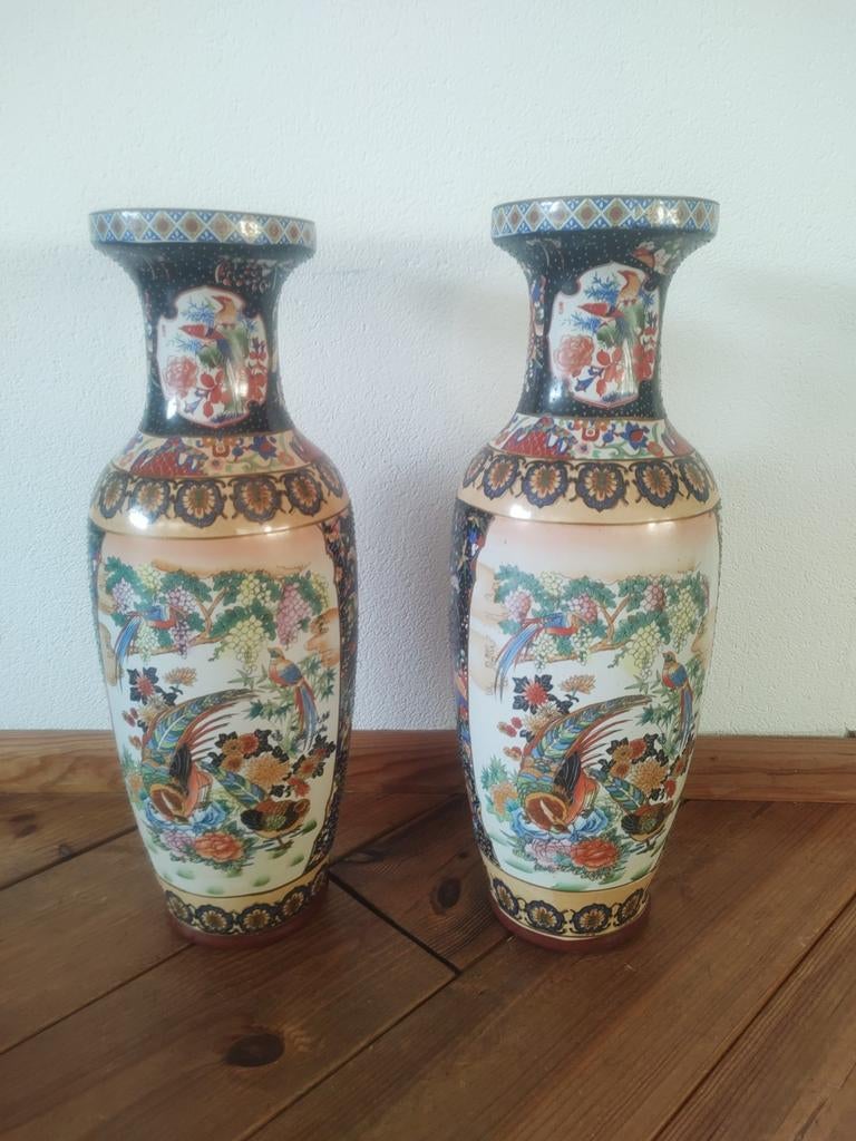 Set van twee Chinese vazen handbeschilderd 61 cm hoog, Ophalen of Verzenden