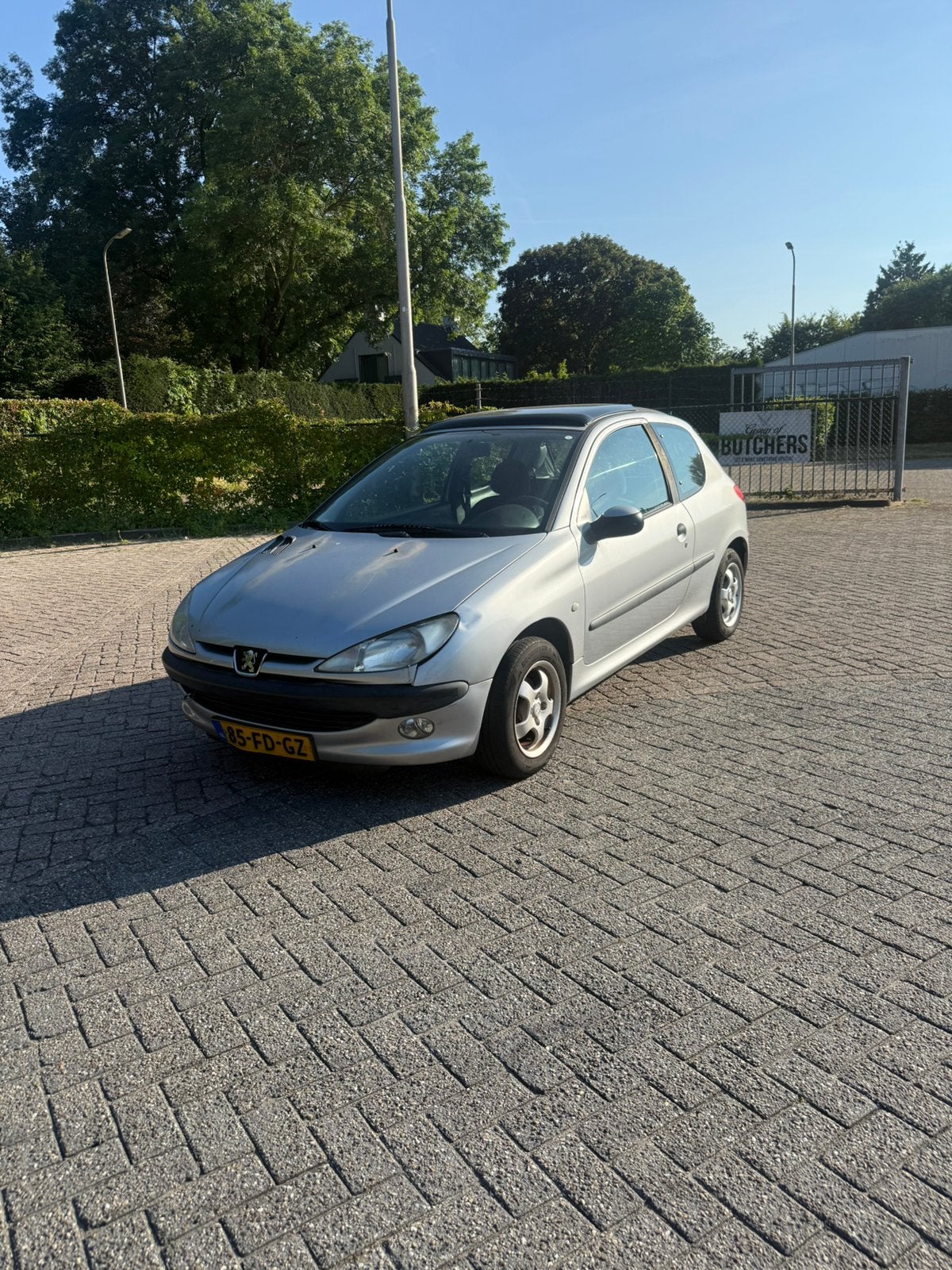 Peugeot 206 3deurs 2000 automaat, Ophalen, Gebruikt