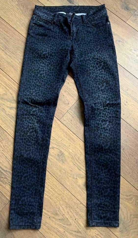 Flame panterprint blauw zwart stretch skinny nieuw 34, Kleding | Dames, Blauw, Flame, Nieuw, Ophalen of Verzenden