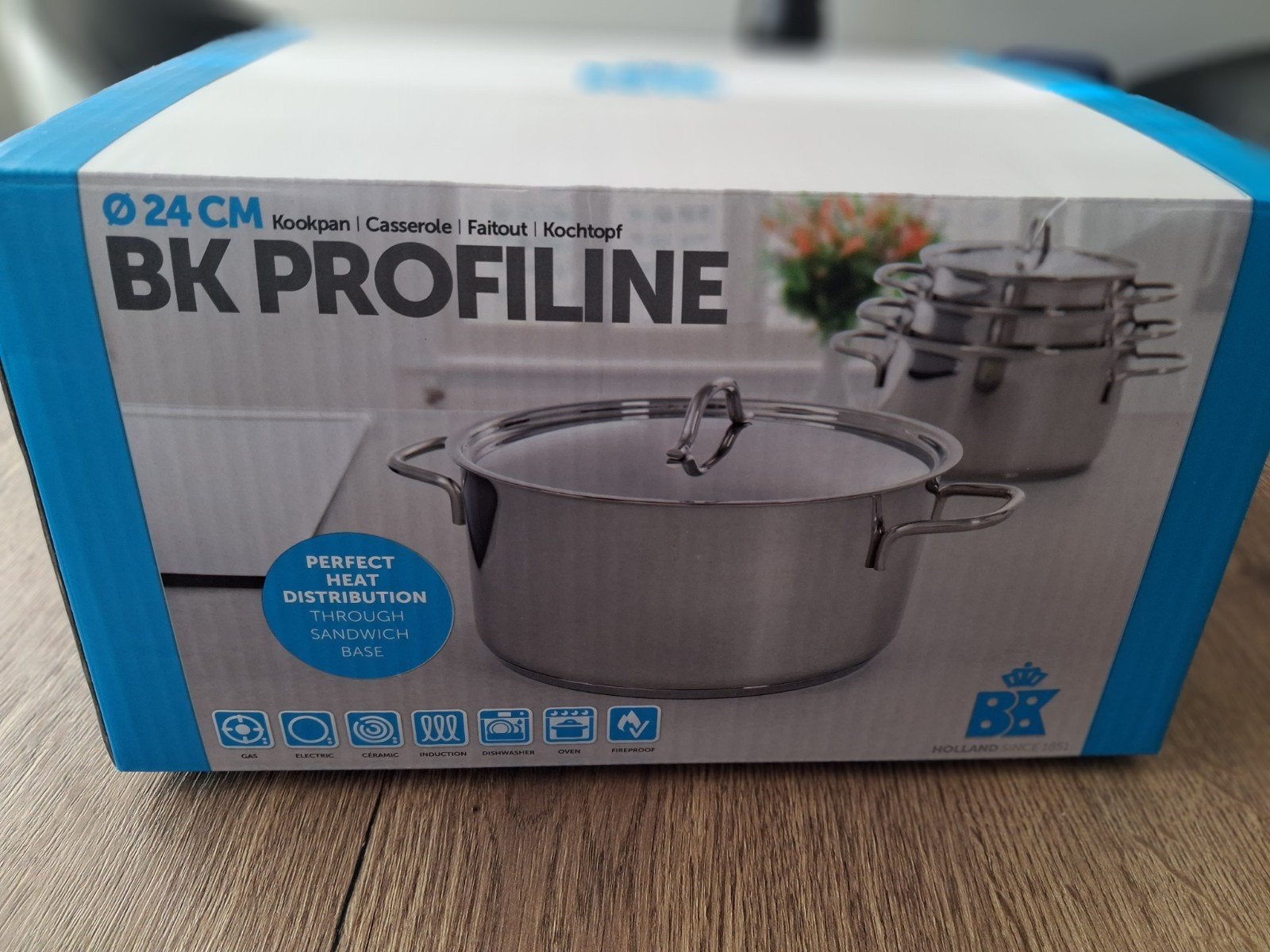 BK Profiline Kookpan 24 cm - Nieuw in doos, Huis en Inrichting, Geschikt voor inductie, BK, Nieuw, Ophalen of Verzenden