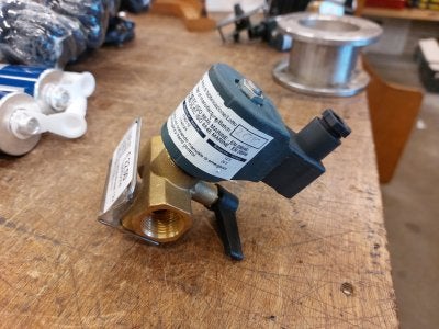 Elektrische brandstofkraan 12V, Niet ingevuld, Gebruikt, Niet ingevuld, Niet ingevuld