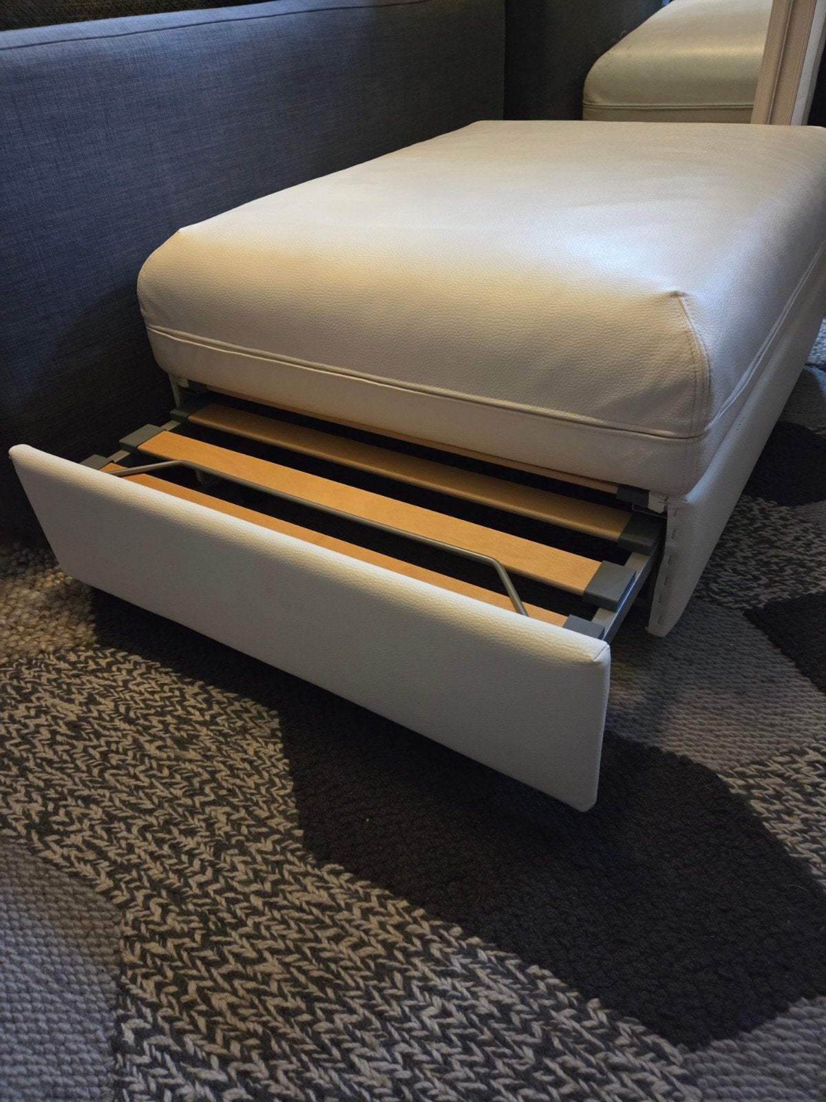ikea vallentuna slaapbank poef hocker gratis bezorging, Ophalen of Verzenden, Zo goed als nieuw, Tweepersoons
