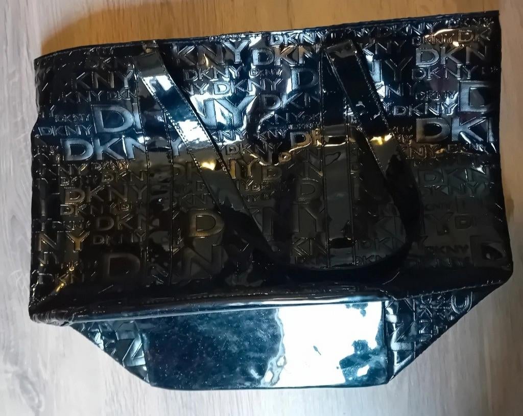 DKNY Shopper Tas Zwart Lakleer, Ophalen of Verzenden, Zo goed als nieuw, Zwart, Shopper