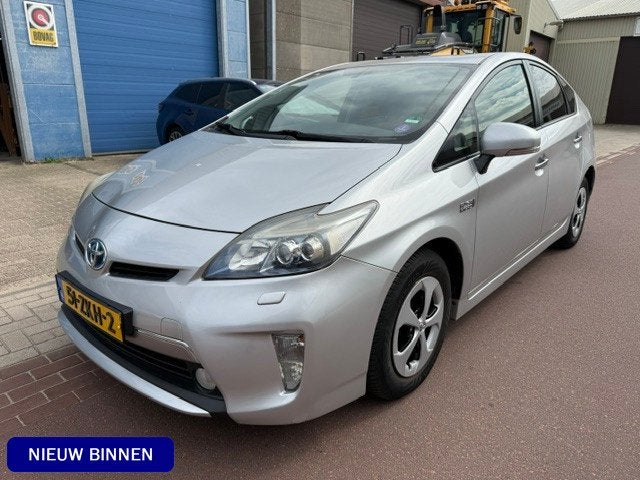 Toyota Prius 1.8 Plug-in Dynamic Business 216.898km NAP Uits, Auto's, Euro 5, Gebruikt, Leder en Stof, Grijs