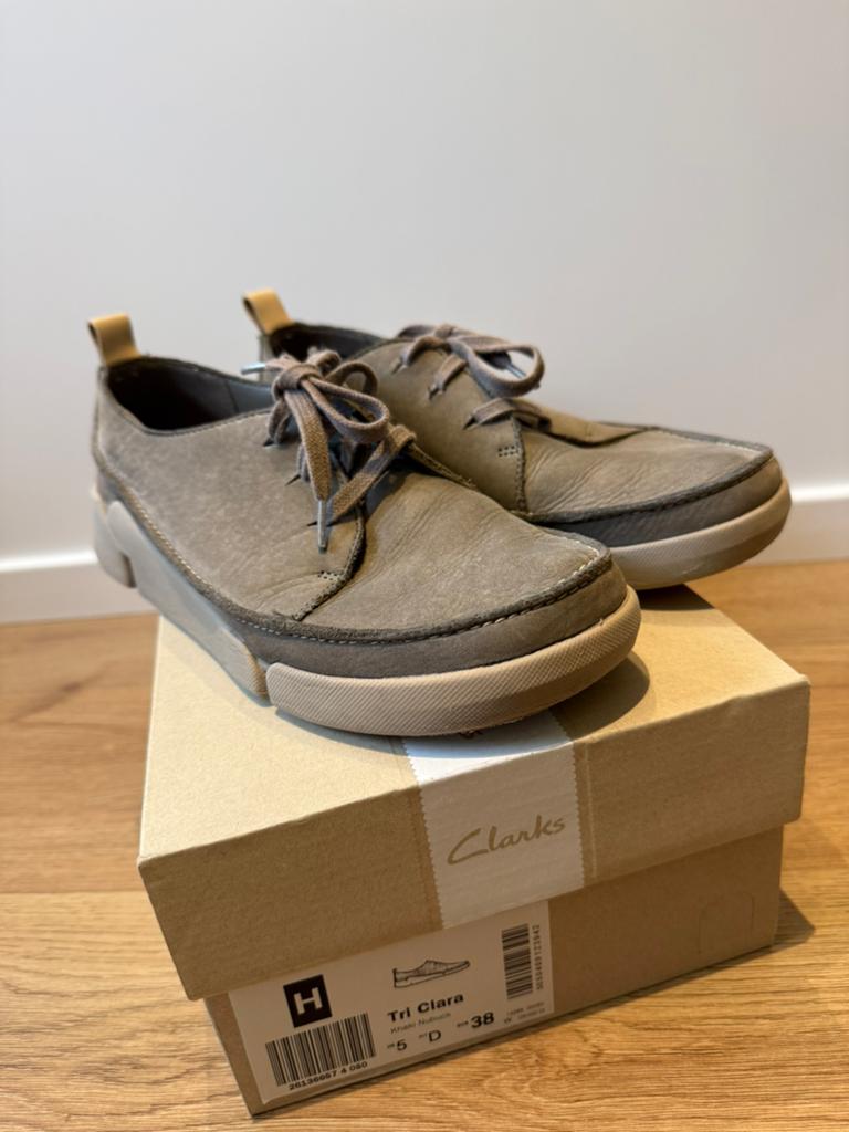 Clarks Tri Clara Schoenen Khaki Nubuck - 38, Overige kleuren, Overige typen, Ophalen of Verzenden, Gedragen