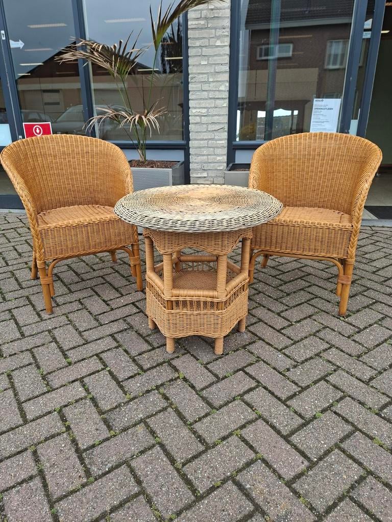 Gezellige rotan tuinset met 2 stoelen en tafel, Gebruikt, Bijzettafel, Rotan, Tuinset