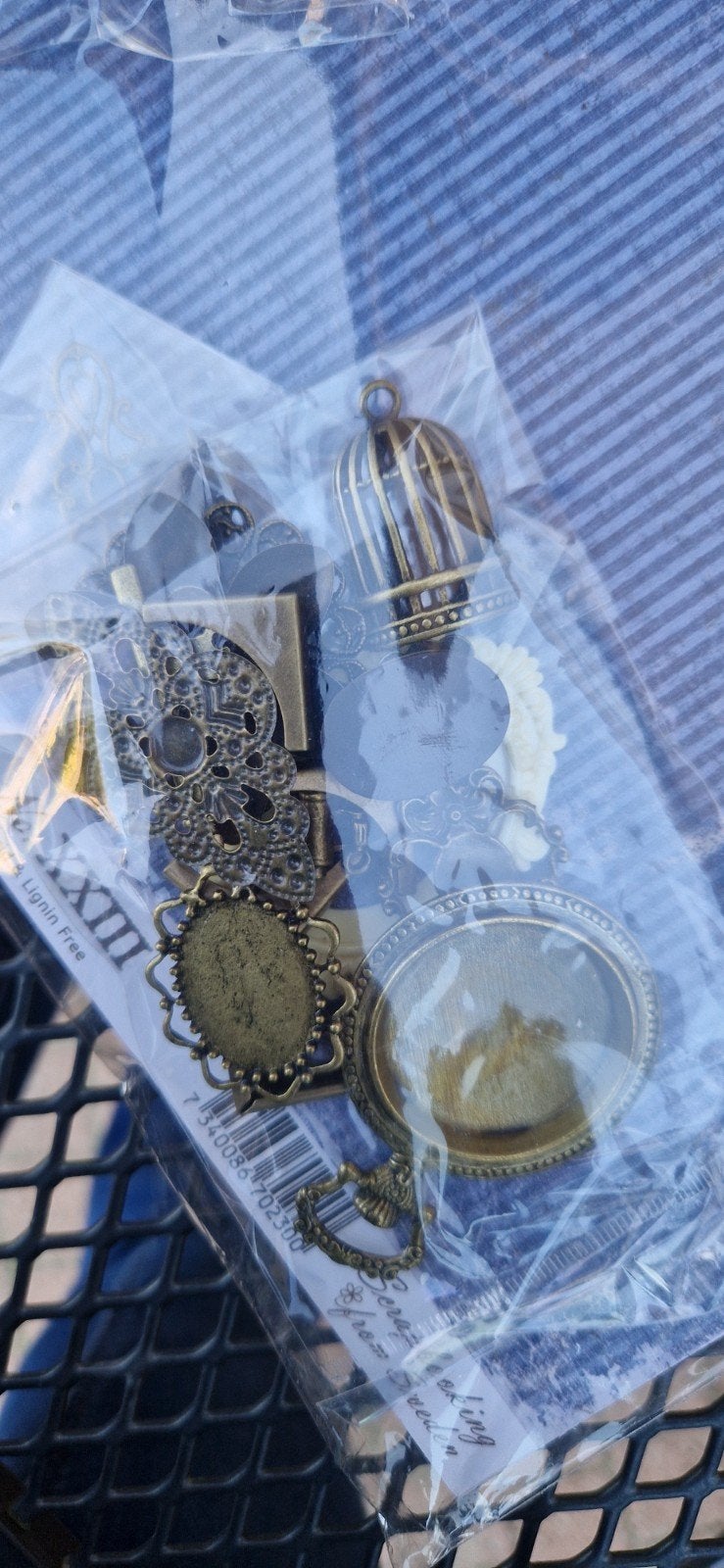 Scrap-Unlimited Vintage Koffer Embellishments, Ophalen, Overige thema's, Nieuw, Meerkleurig