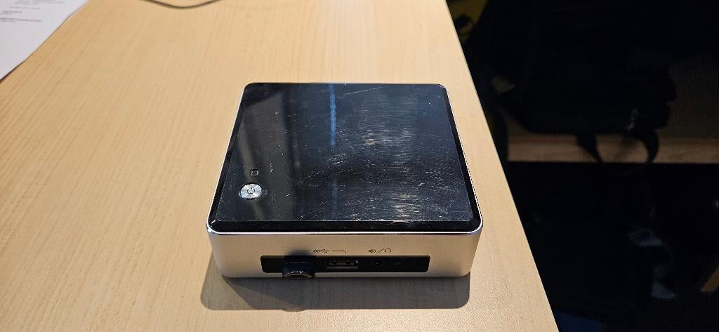 3 x intel NUC (barebone) met VMware ESXi (Hypervisor), Computers en Software, Barebones, Ophalen of Verzenden, Gebruikt