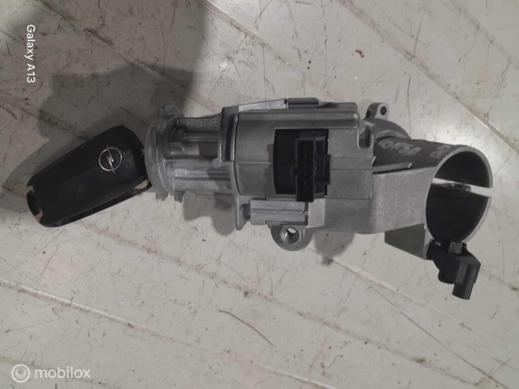 Contactslot Opel Corsa D, Gebruikt, Ophalen of Verzenden