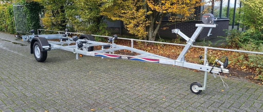 KICK 750 kilo Tendertrailer V-BUN aller goedkoopste van NL, Watersport en Boten, Boottrailers, Minder dan 1500 kg, 6 tot 9 meter
