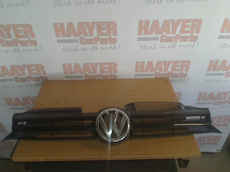 Grille Volkswagen Golf VI (5K1) (2008-11/2012-11), Gebruikt, Volkswagen, Volkswagen AG, Kundenbetreuung@volkswagen.de