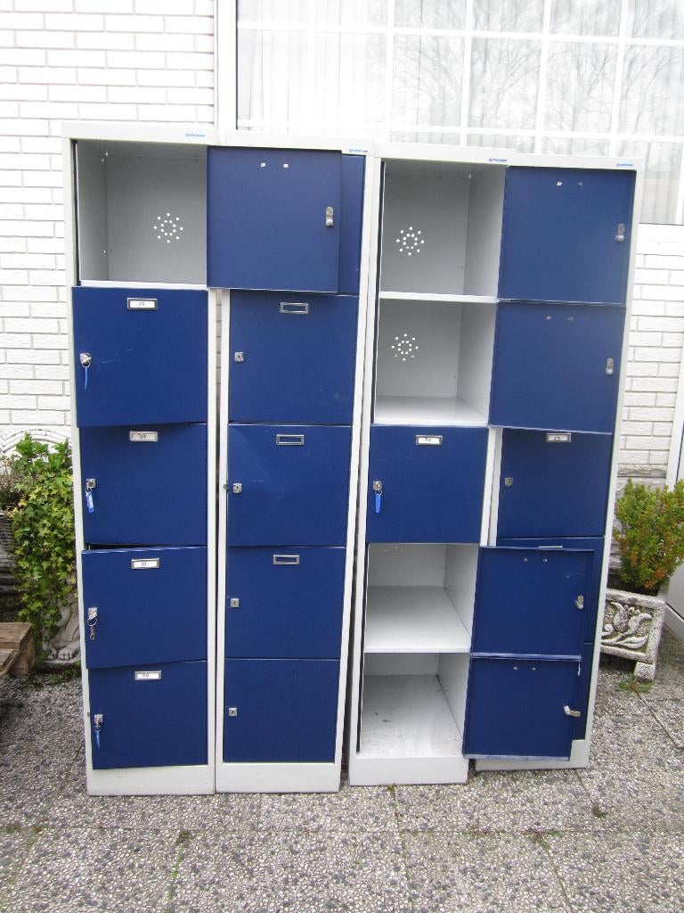 KLUIS OPSLAG KASTEN LOKKER KAST KOOPJE, Huis en Inrichting, Kasten | Lockerkasten, Zo goed als nieuw, Ophalen