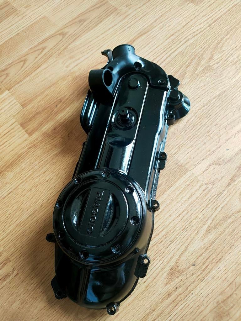 Vespa kick deksel Piaggio 4T of fly, Ophalen, Zo goed als nieuw, Piaggio