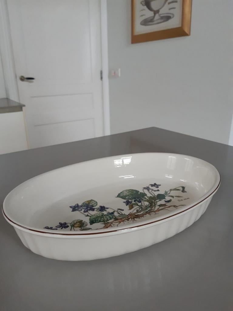 Ovale ovenschaal 24,5 cm x 37 cm Villeroy en Boch Botanica, Ophalen of Verzenden, Overige stijlen, Porselein, Schaal of Schalen