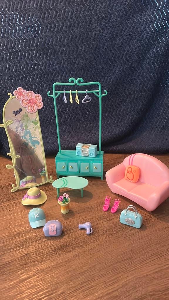 Winx club woonkamerset, Ophalen of Verzenden, Zo goed als nieuw, Poppenhuis