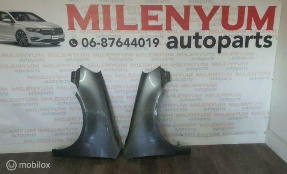 VOLKSWAGEN GOLF 5 LINKER/RECHTER SCHERM (2003-2008) LA7T, Ophalen of Verzenden, Nieuw