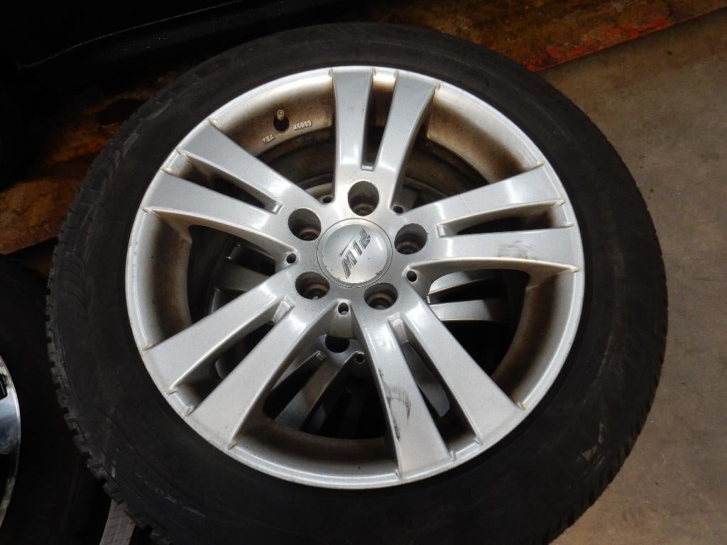 VW/Audi (Winterset) 205/55/16, Ophalen, Gebruikt, 16 inch, Banden en Velgen