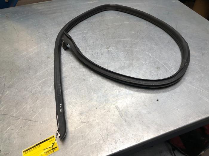 Portierrubber 2Deurs links van een Porsche Boxster, Gebruikt, -, -, Porsche
