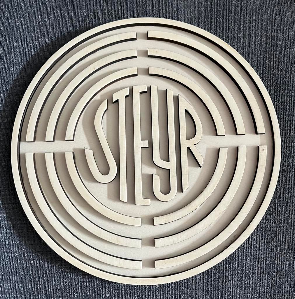 Steyr 3d logo van hout 33cm, Ophalen of Verzenden, Nieuw