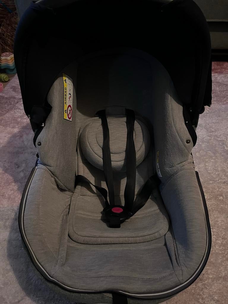 Autostoel - By Jane matrix 2, Kinderen en Baby's, Autostoeltjes, Zo goed als nieuw, Overige merken, 0 t/m 13 kg, Autogordel of Isofix