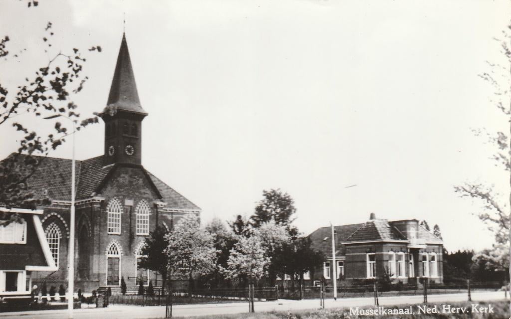 Musselkanaal, Verzamelen, Ansichtkaarten | Nederland, Ophalen of Verzenden, 1940 tot 1960, Ongelopen, Groningen