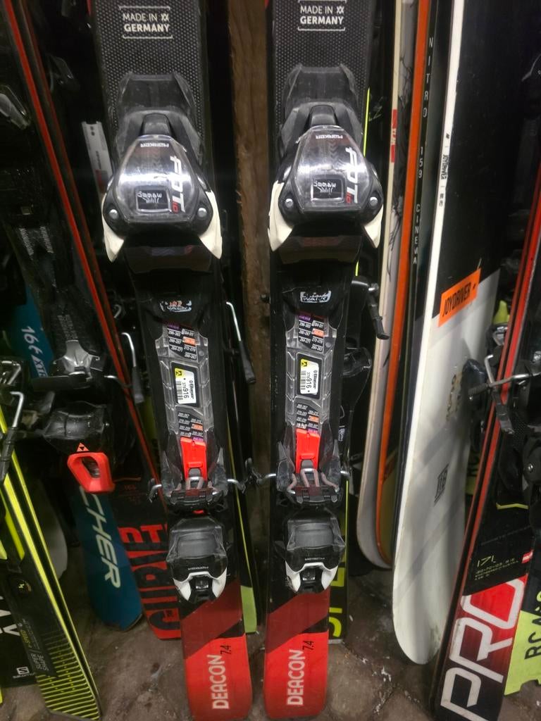 154cm VOLKL DEACON 74 CARVE SKIS, Sport en Fitness, Overige merken, 160 tot 180 cm, Ophalen of Verzenden, Zo goed als nieuw