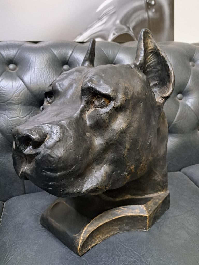 HOUTEN BORSTBEELD STAFFORD PITBULL, Ophalen of Verzenden, Zo goed als nieuw, Hout, Dierenbeeld
