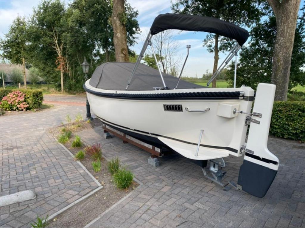 Stout sloep, Gebruikt, Ophalen of Verzenden, Buitenboordmotor, Polyester