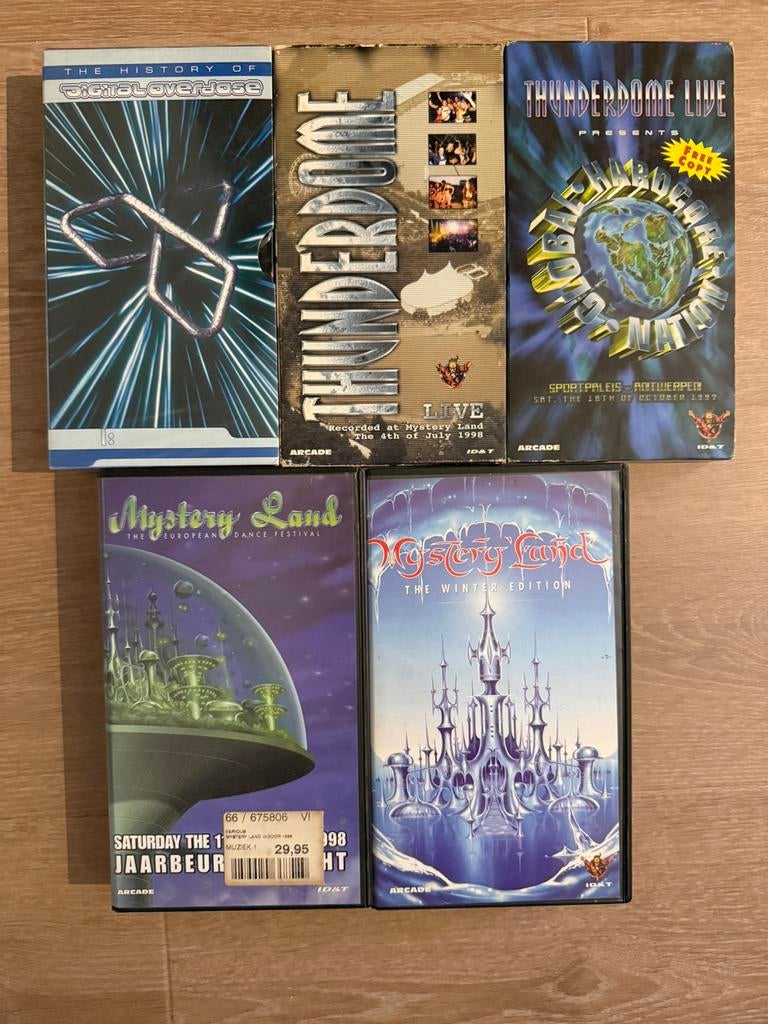 Div Hardcore Gabber Thunderdome Mystery Land VHS, Cd's en Dvd's, Alle leeftijden, Ophalen of Verzenden, Gebruikt, Muziek en Concerten
