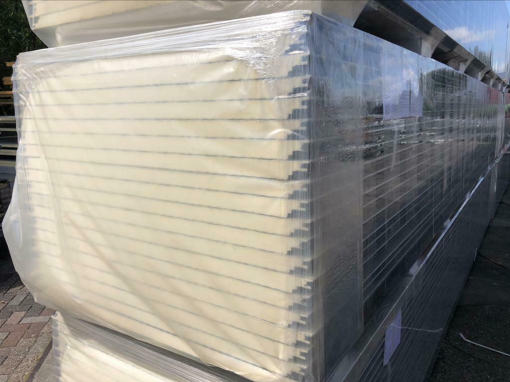 Foto 2 van Sandwichpanelen wand Antraciet 40mm Voorraad
