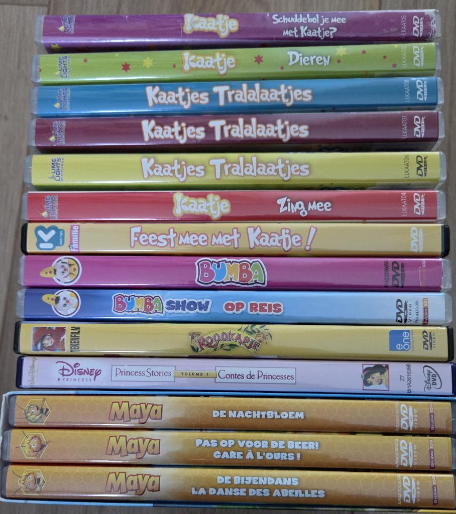 12 Kinder DVD's oa Kaatje, Bumba, Cd's en Dvd's, Dvd's | Kinderen en Jeugd, Gebruikt, Alle leeftijden, Overige genres, Ophalen of Verzenden
